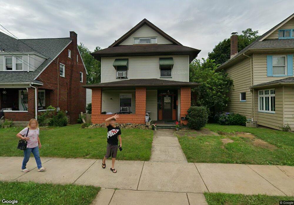 413 Franklin Ave, Vandergrift, PA 15690 - photo 1