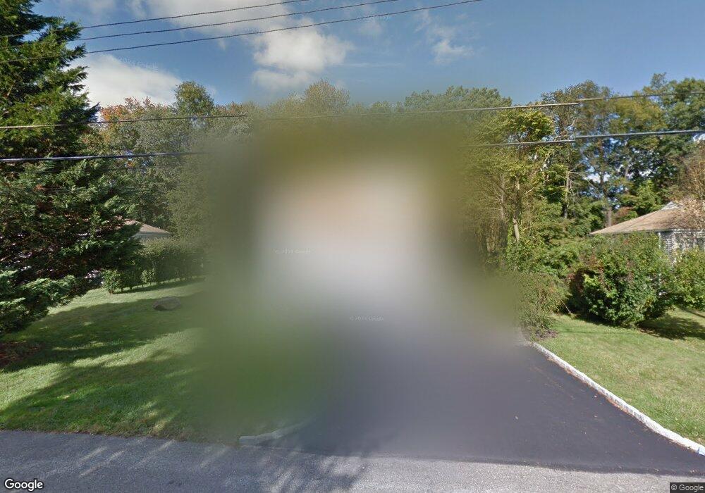 24 Edgewood Rd, Cortlandt Manor, NY 10567 - photo 1