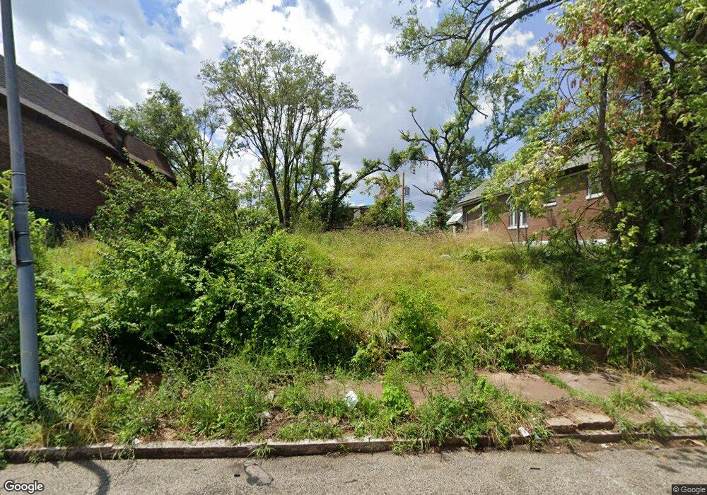 44544456 Penrose St, St. Louis, MO 63115 - photo 1