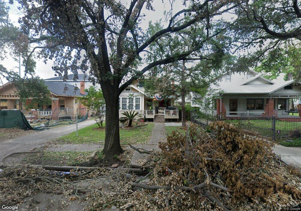 627 Heights Blvd, Houston, TX 77007 - photo 1