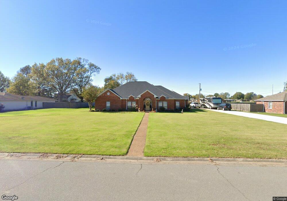 2008 Mccracken St, Stuttgart, AR 72160 - photo 1