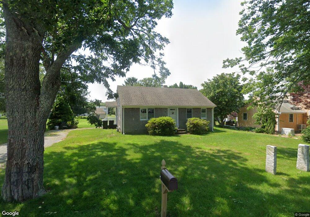 406 Russells Mills Rd, South Dartmouth, MA 02748 - photo 1