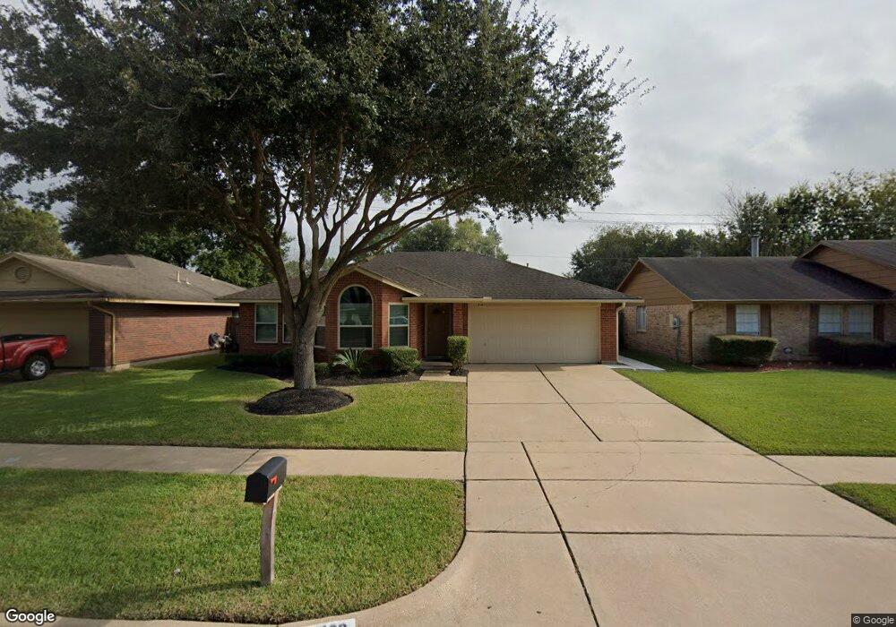 9462 Carmalee St, Houston, TX 77075 - photo 1