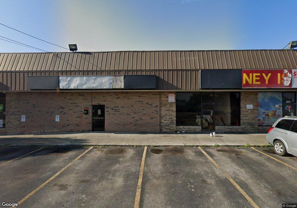 2271 Morse Rd, Columbus, OH 43229 - photo 1