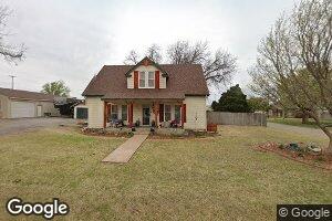 203 6th St, Canute, OK 73626