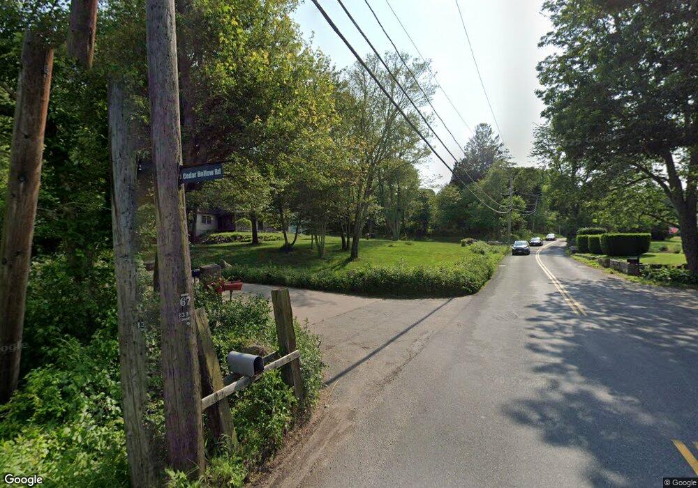 14 Cedar Hollow Rd, South Kingstown, RI 02879 - photo 1