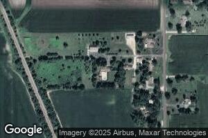620 Buzz Ln, Virden, IL 62690