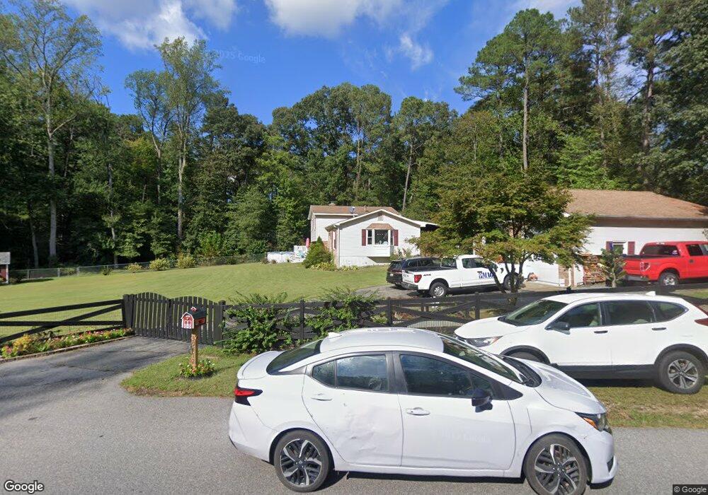 39412 Pocahontas Dr, Mechanicsville, MD 20659 - photo 1