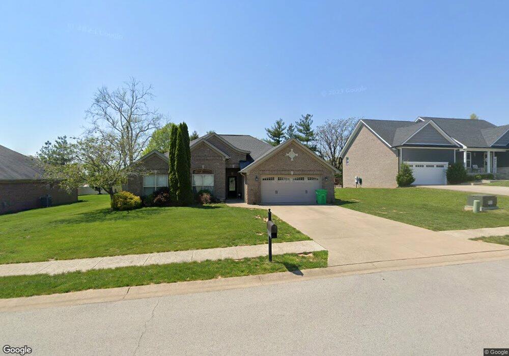 1021 Catalpa Dr, Georgetown, IN 47122 - photo 1