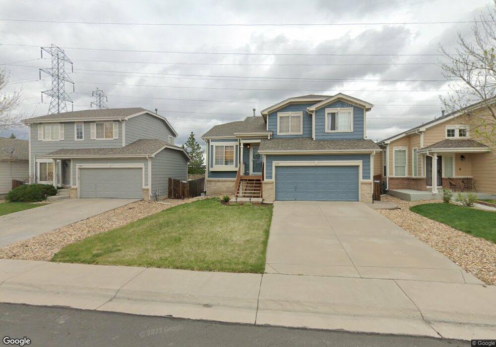 4717 S Ireland Ct, Aurora, CO 80015 - photo 1