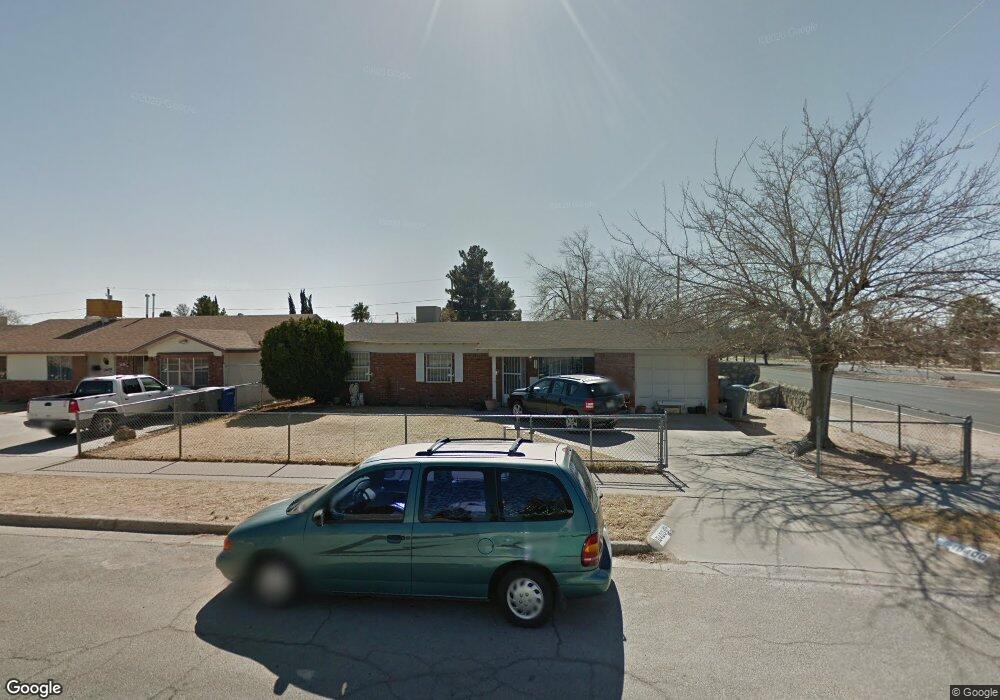 10400 Leewood Dr, El Paso, TX 79935 - photo 1