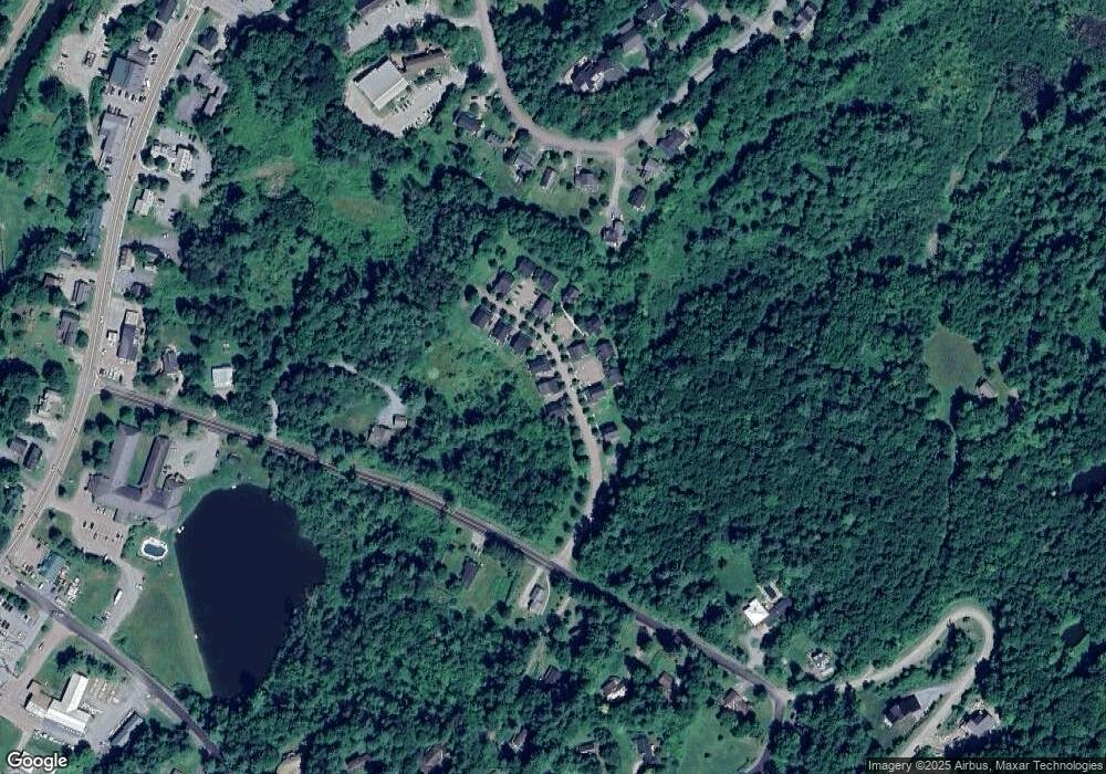 131A Sylvan Woods Dr unit 7, Stowe, VT 05672 - photo 1