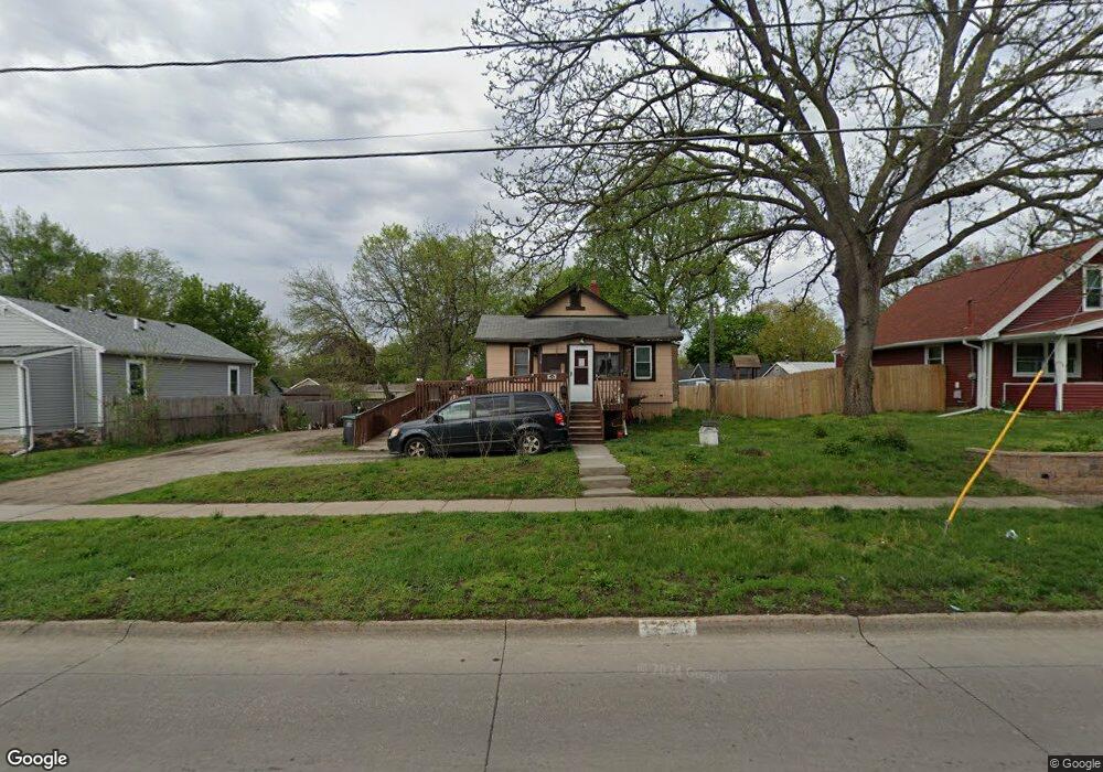 1538 E 29th St, Des Moines, IA 50317 - photo 1