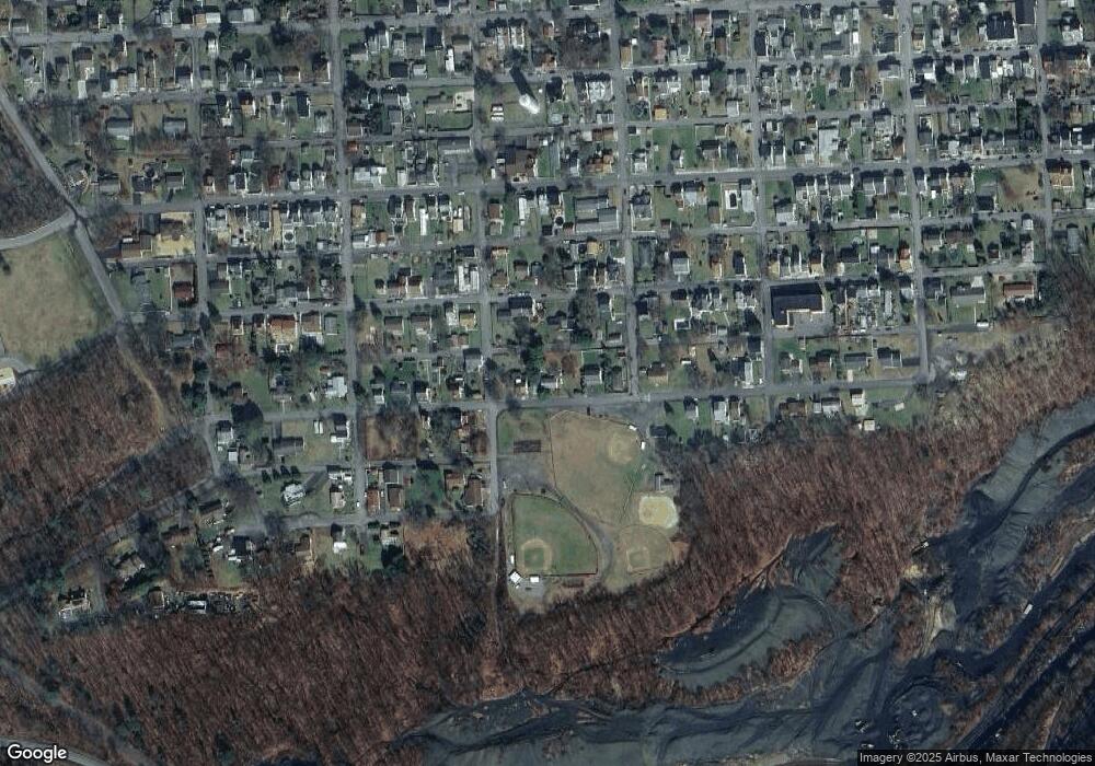 1333 W Nelson St, Coal Township, PA 17866 - photo 1