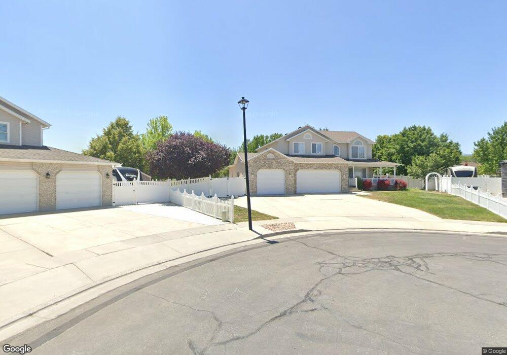 9452 S Sid Cir, South Jordan, UT 84095 - photo 1