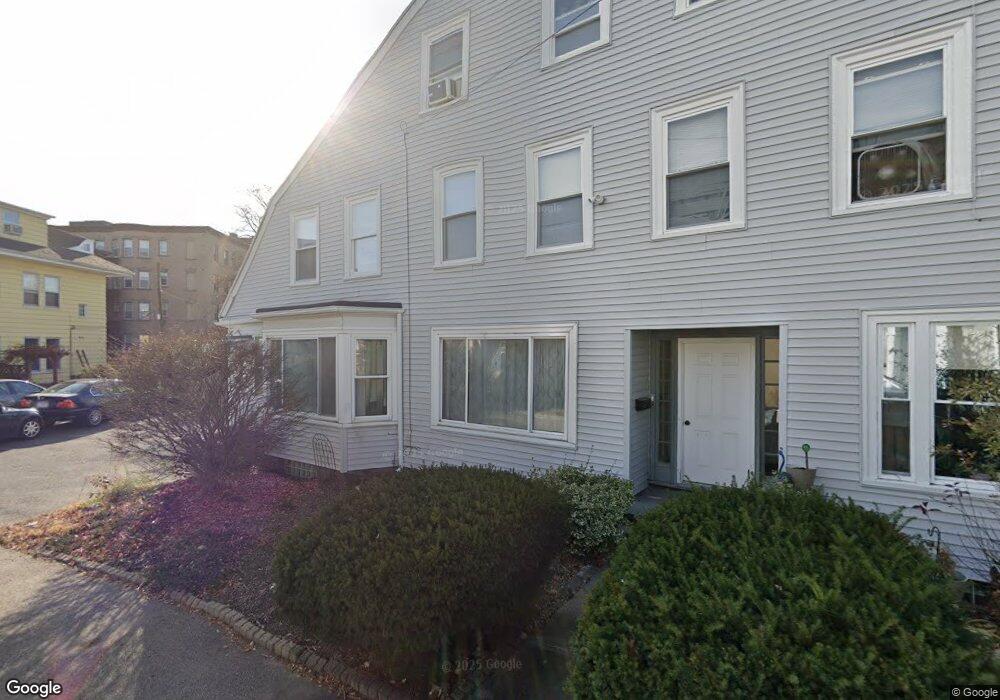 14 Landon Cir unit 2, Lynn, MA 01902 - photo 1