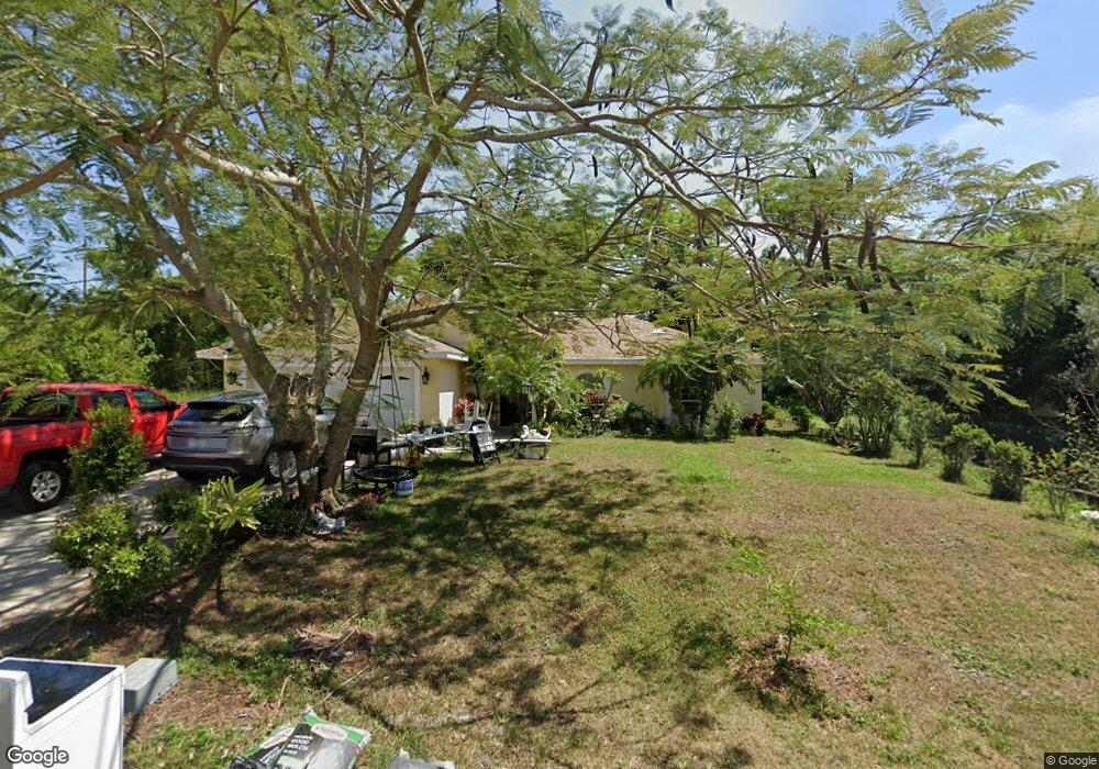 106 Clinton Ave, Lake Placid, FL 33852 - photo 1