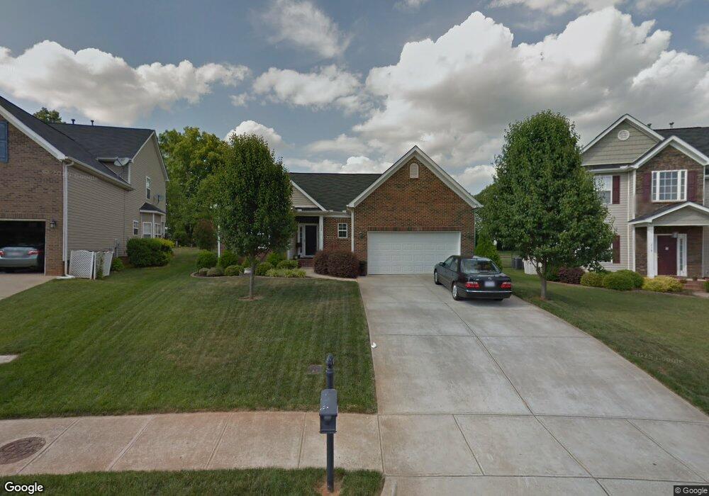 117 Planters Dr unit 48, Statesville, NC 28677 - photo 1