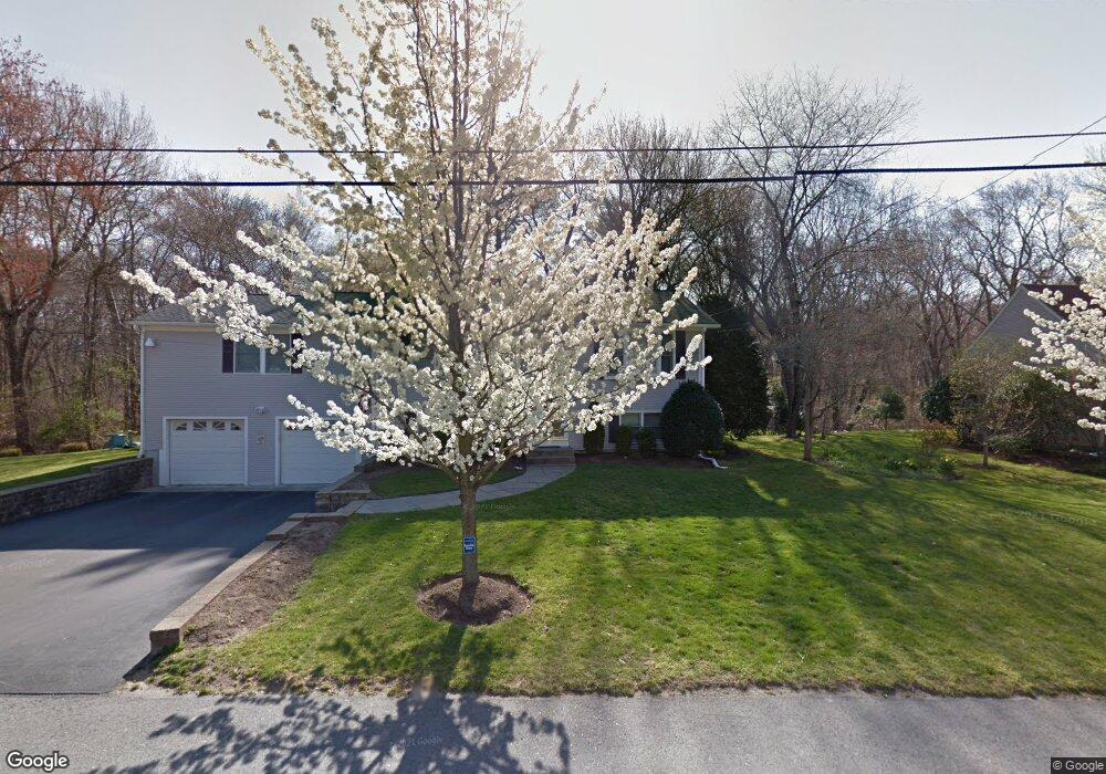 7 Rustwood Dr, Barrington, RI 02806 - photo 1