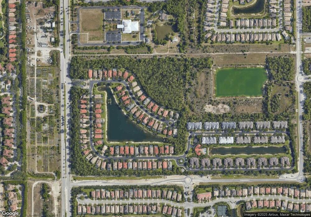 12623 Biscayne Ct, Naples, FL 34105 - photo 1