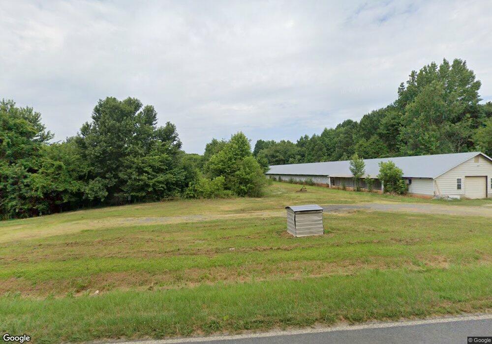 6358 Union Grove Church Rd, Seagrove, NC 27341 - photo 1