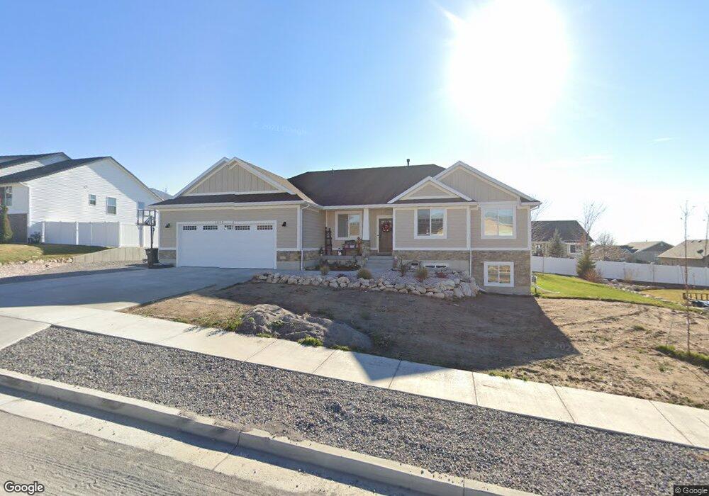 1092 E 300 S unit 19, Smithfield, UT 84335 - photo 1