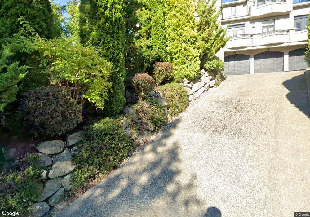 6014 W Mercer Way, Mercer Island, WA 98040 - photo 1