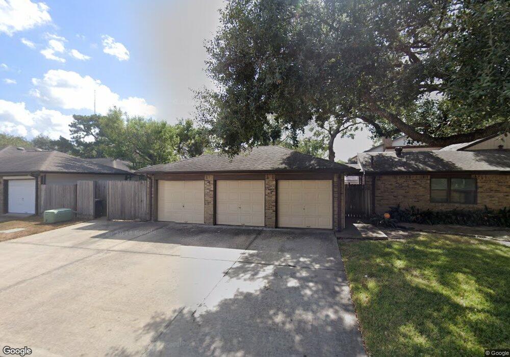 8222 Debbie Gay Dr, Houston, TX 77040 - photo 1
