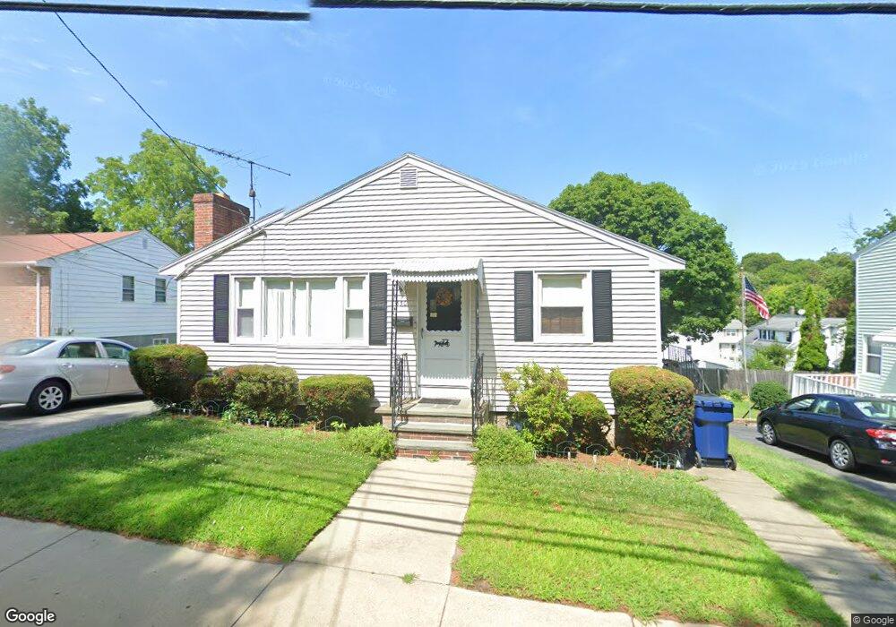 530 Beech St, Roslindale, MA 02131 - photo 1