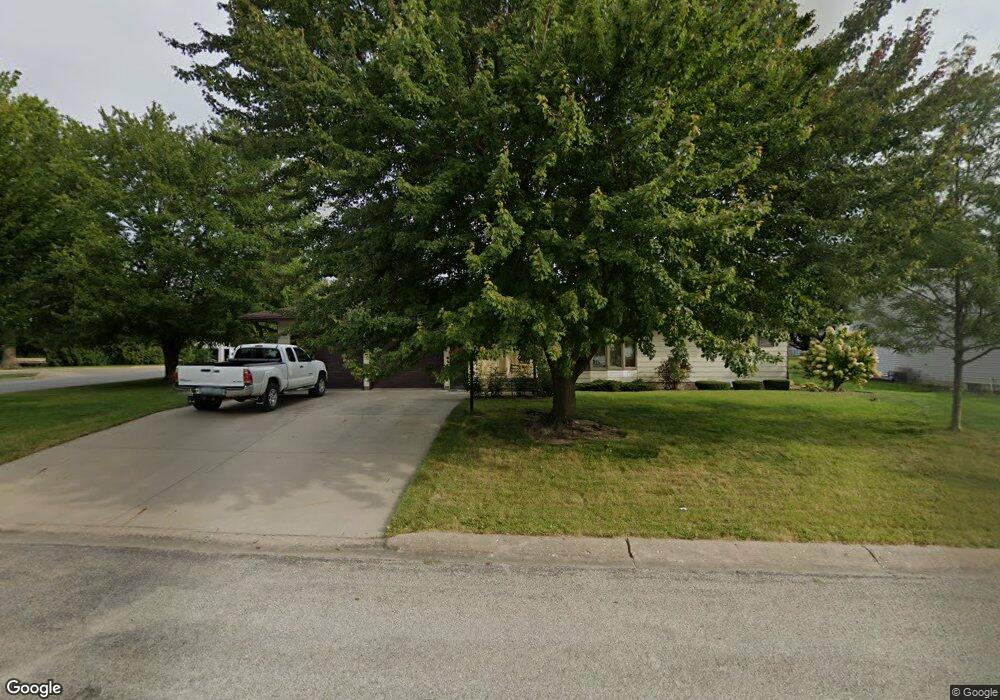 210 W 3rd St, Wayland, IA 52654 - photo 1