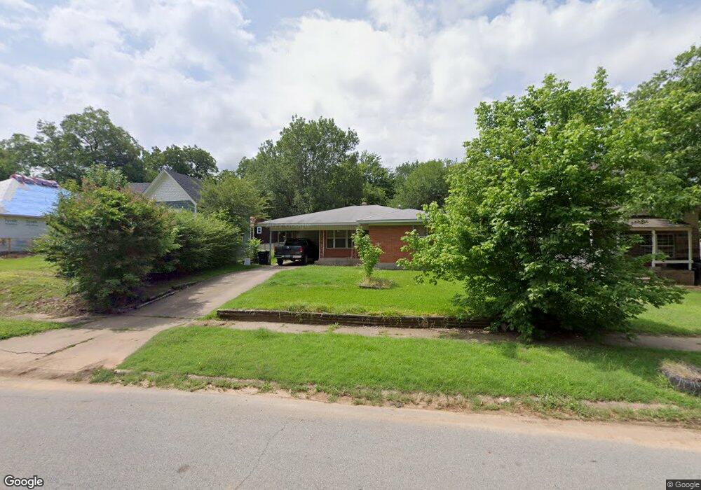 418 W Day St, Denison, TX 75020 - photo 1