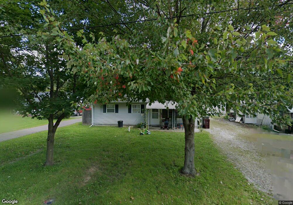 512 Columbia Dr, Lima, OH 45805 - photo 1