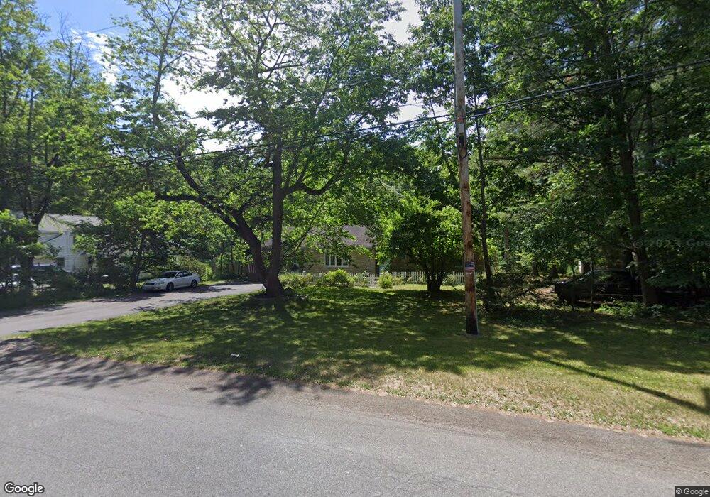 764 Whitney Dr, Schenectady, NY 12309 - photo 1