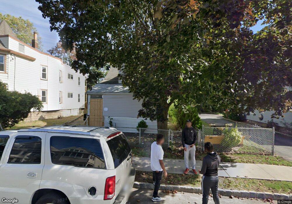 178 Watson Ave, West Orange, NJ 07052 - photo 1