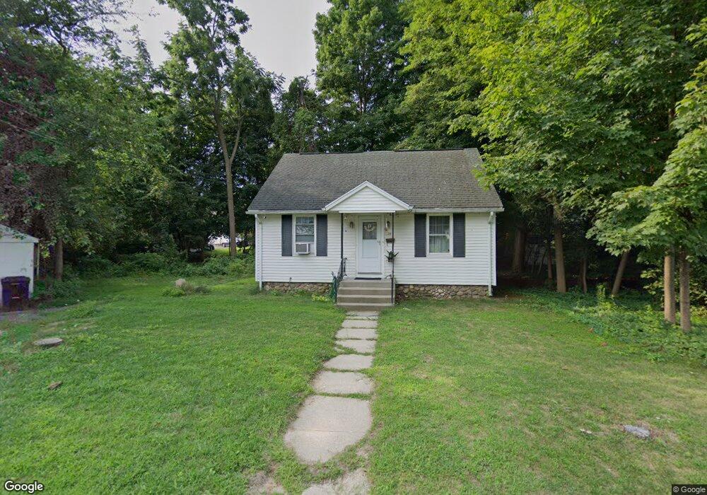 34 Arch St, Ludlow, MA 01056 - photo 1