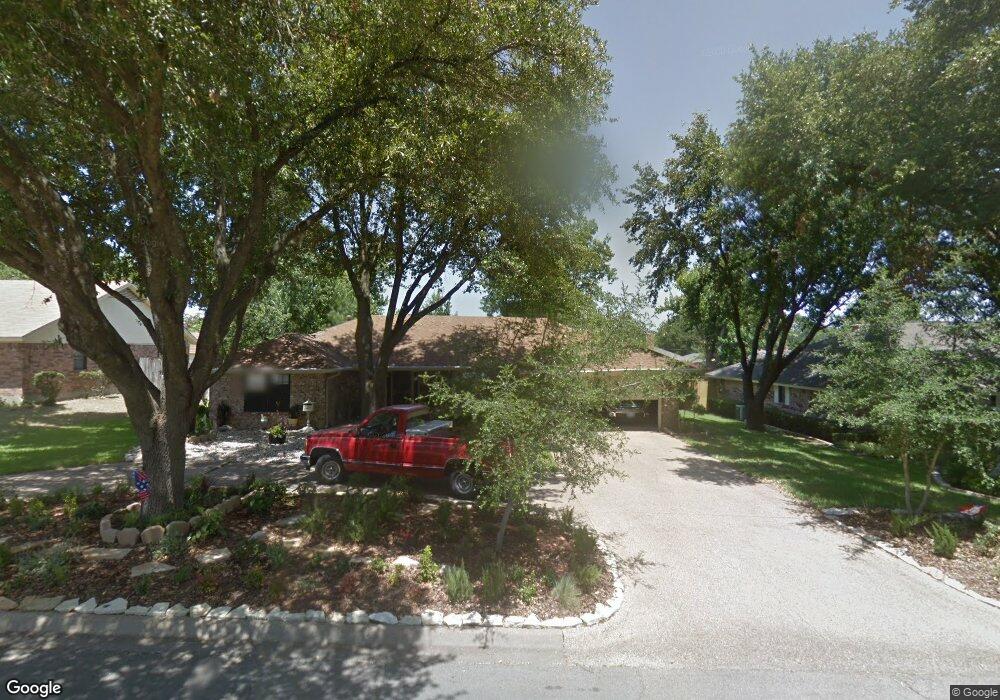 1502 Hemphill Dr, Cleburne, TX 76033 - photo 1