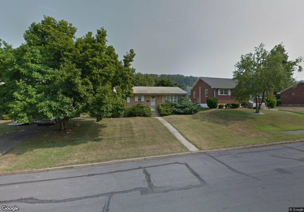 315 E Juniata St unit 319, Allentown, PA 18103 - photo 1