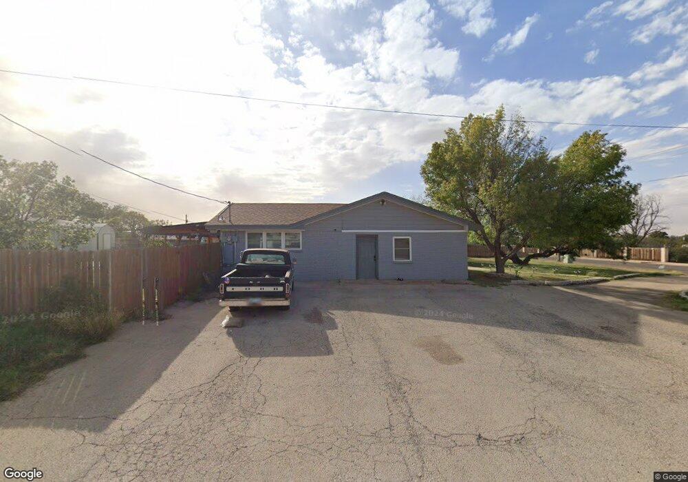 2410 E 24th St, Big Spring, TX 79720 - photo 1