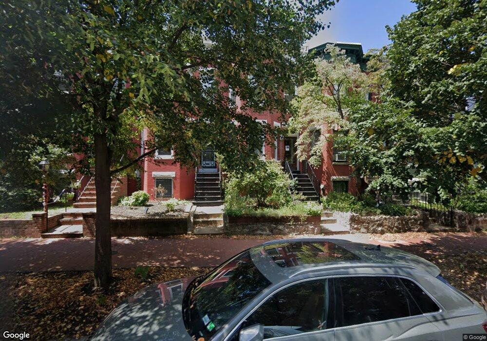 638 5th St NE, Washington, DC 20002 - photo 1