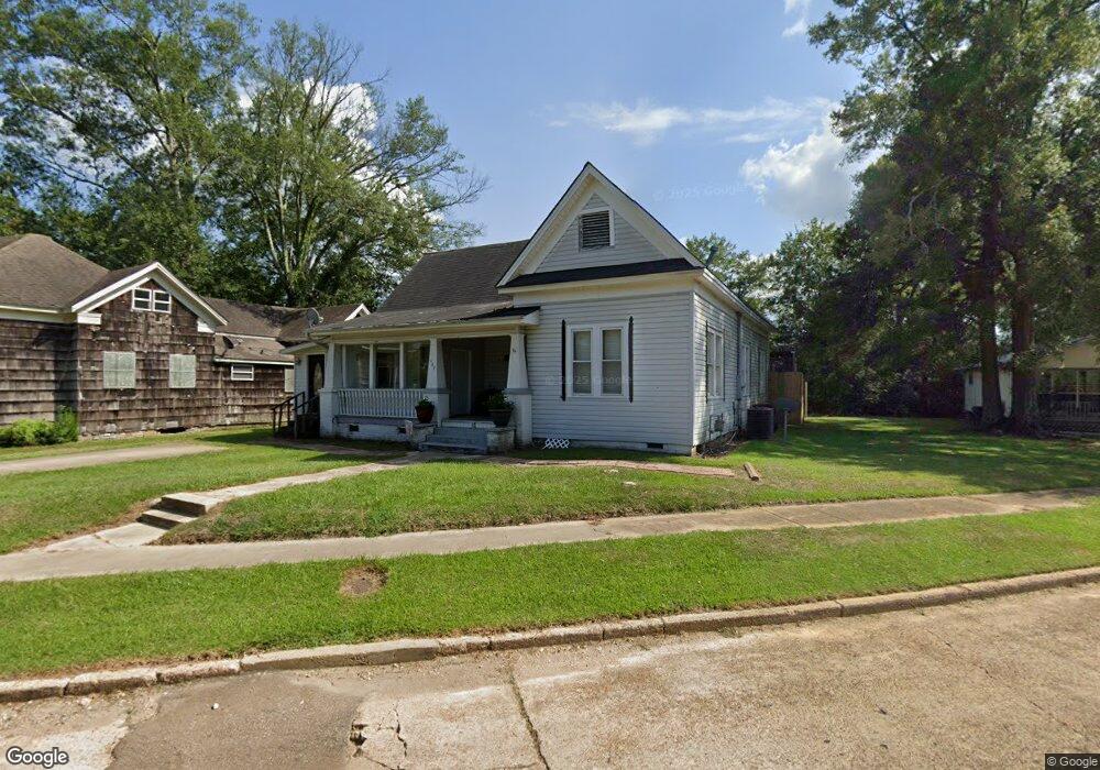 509 W Michigan Ave, McComb, MS 39648 - photo 1