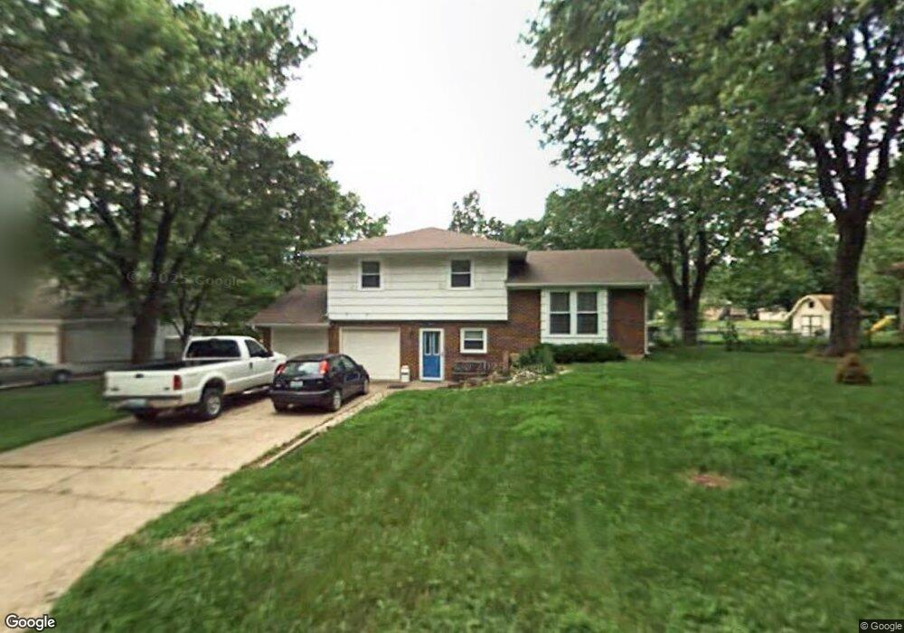 502 S Adams St, Raymore, MO 64083 - photo 1