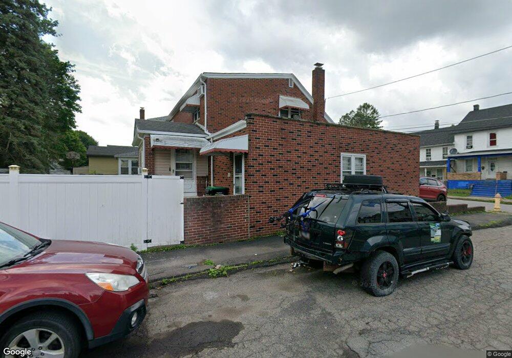 161 S Cedar St, Hazleton, PA 18201 - photo 1