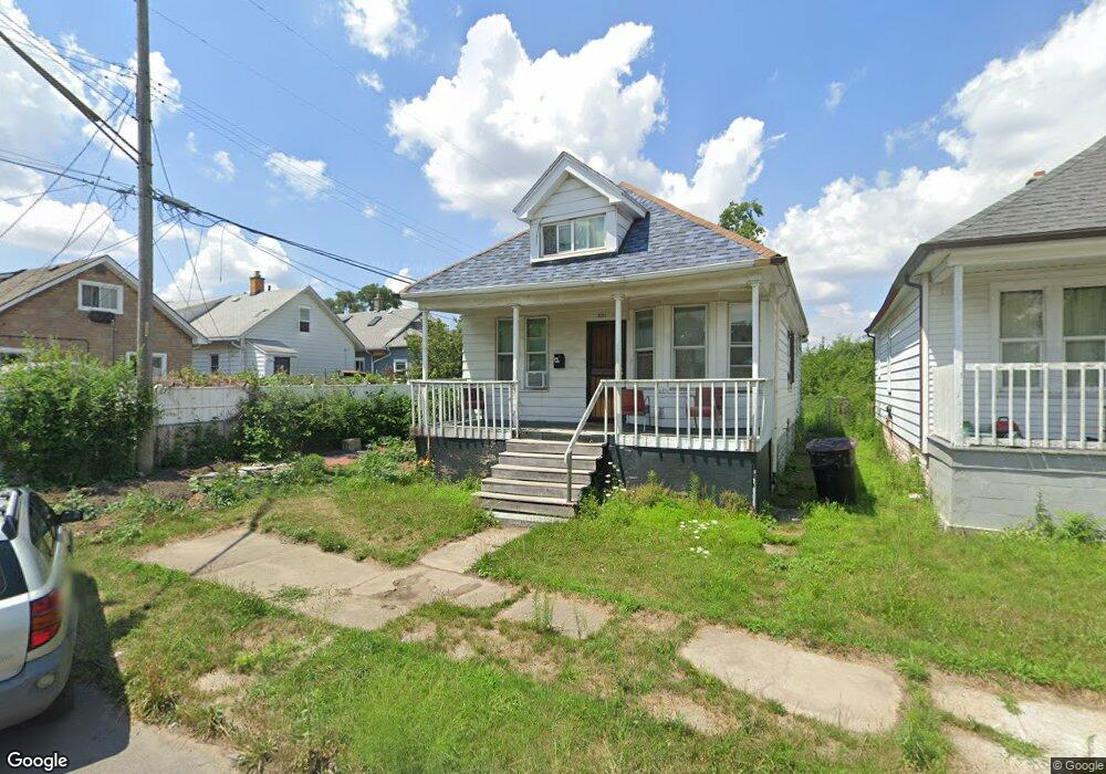 3323 Mcpherson St, HamtraMcK, MI 48212 - photo 1