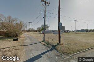 221 NW 2nd St, Mooreland, OK 73852