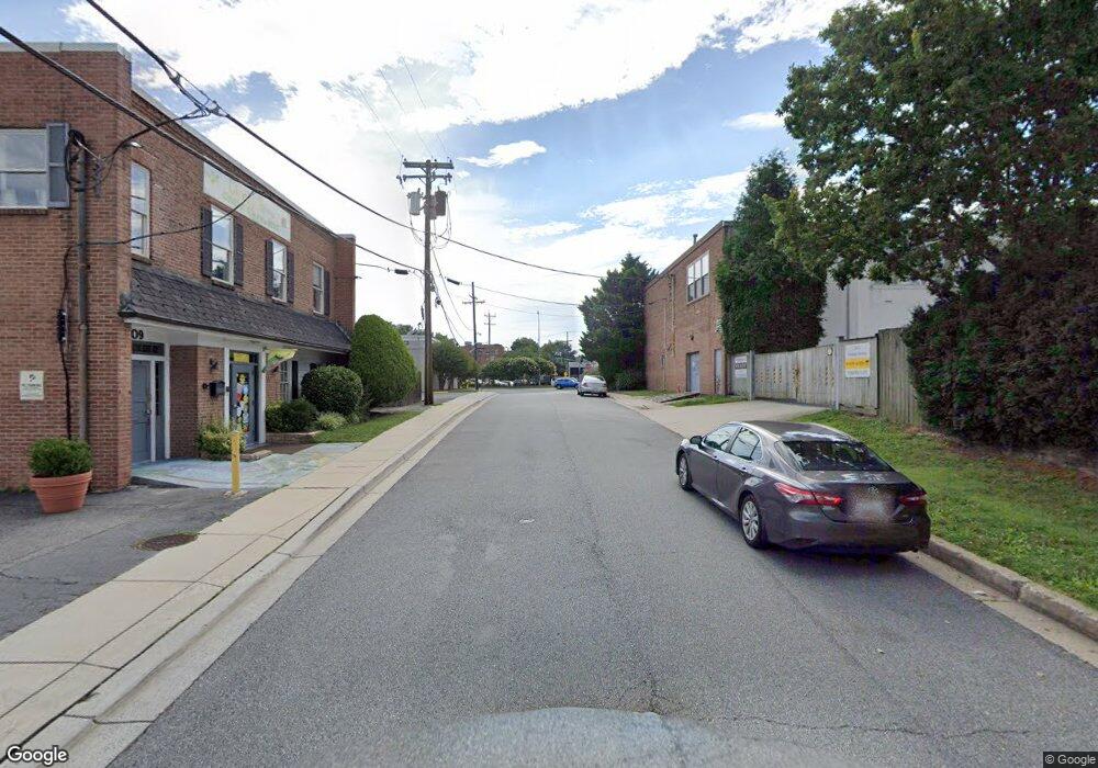 3859 Farragut Ave unit 6, Kensington, MD 20895 - photo 1