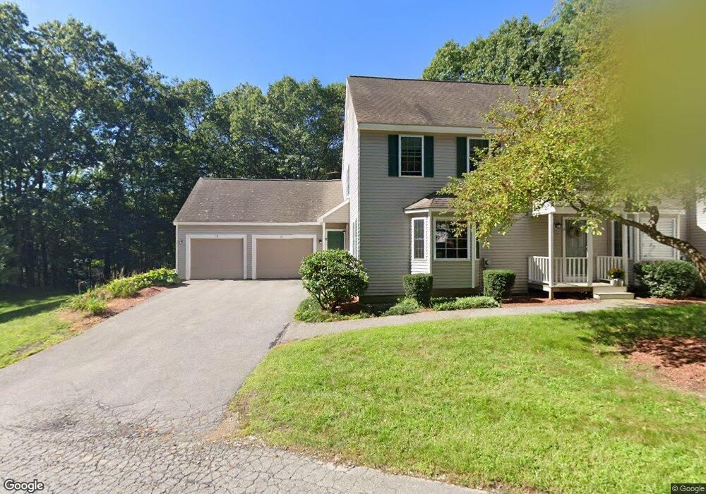 19 Carriage Ln, Shirley, MA 01464 - photo 1