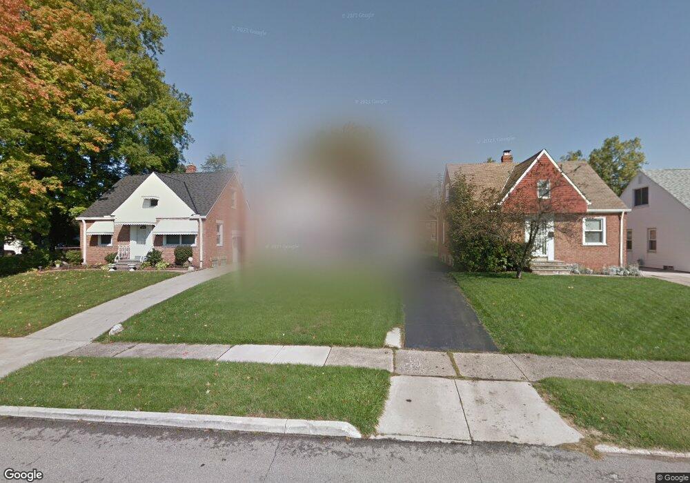 21515 Clare Ave, Maple Heights, OH 44137 - photo 1