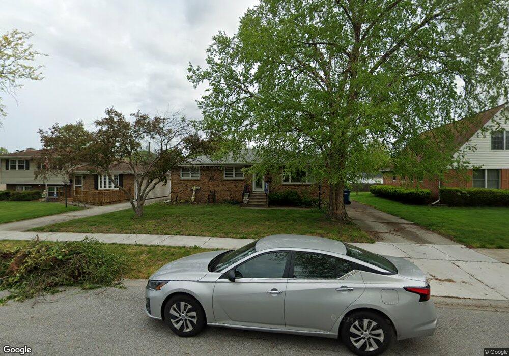 626 E Pine Place, Griffith, IN 46319 - photo 1