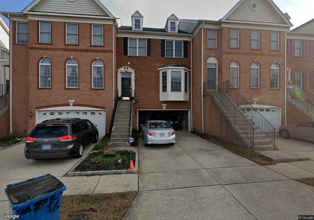 42751 Gelding Square, Chantilly, VA 20152 - photo 1