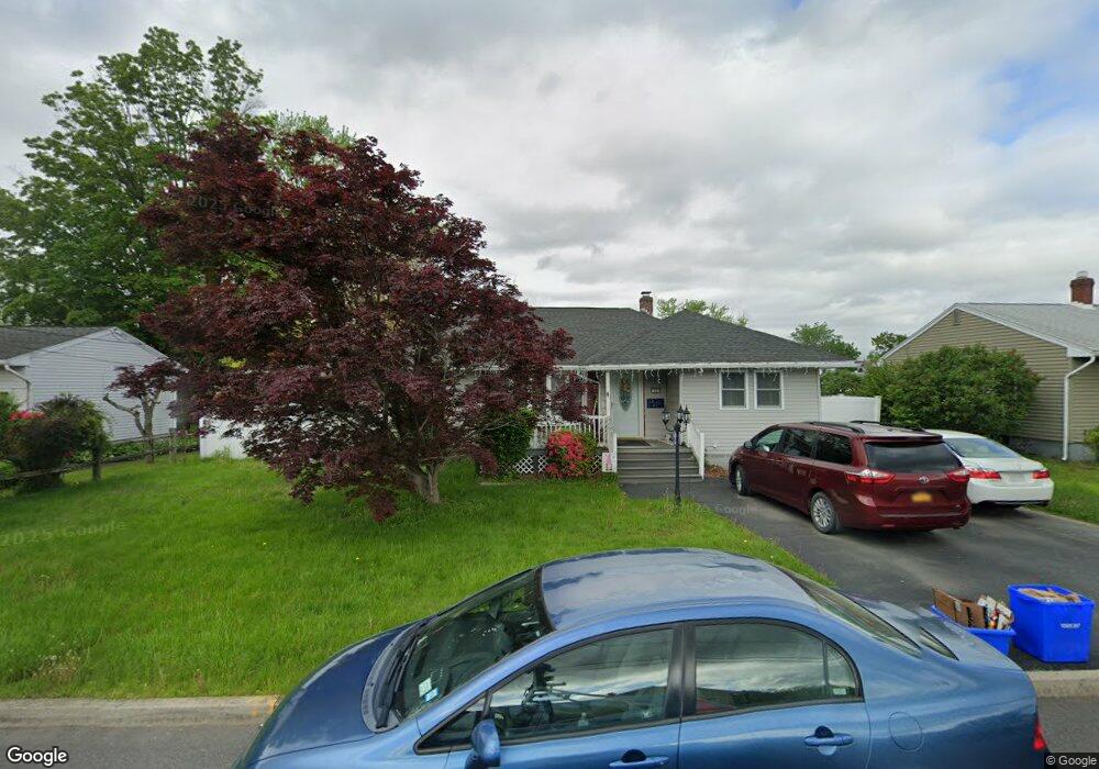 13 Crestwood Ave, Troy, NY 12180 - photo 1